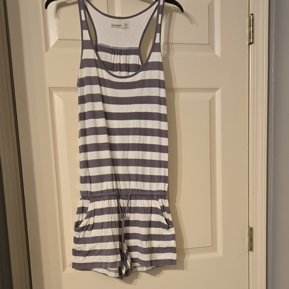 Old Navy Gray and White Sleeveless Jumpsuit